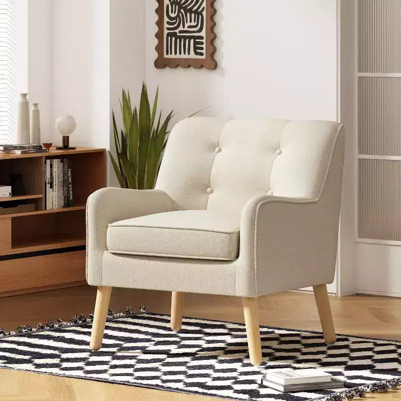 Fauteuil club en tissu capitonné avec pieds en bois de bouleau pour salon et chambre