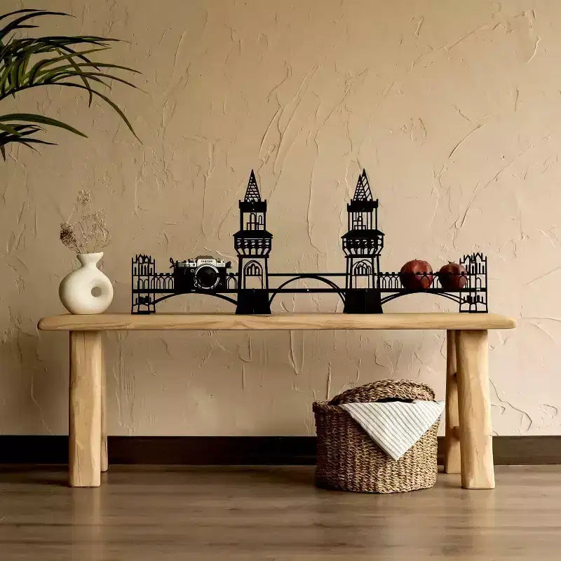 Étagère pont métallique pour bureau ou mur – Décoration de bureau originale