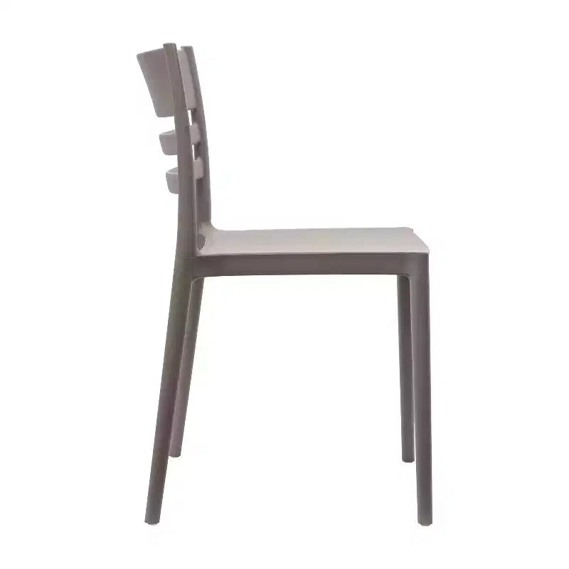 Lot de 4 chaises de patio empilables intérieur/extérieur avec dossier à lattes, en résine tout temps