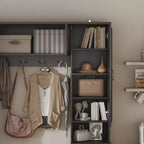Armoire vestiaire noire à 6 portes avec banc, tringles et crochets